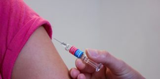 Students in Ottawa Canada need to update vaccinations